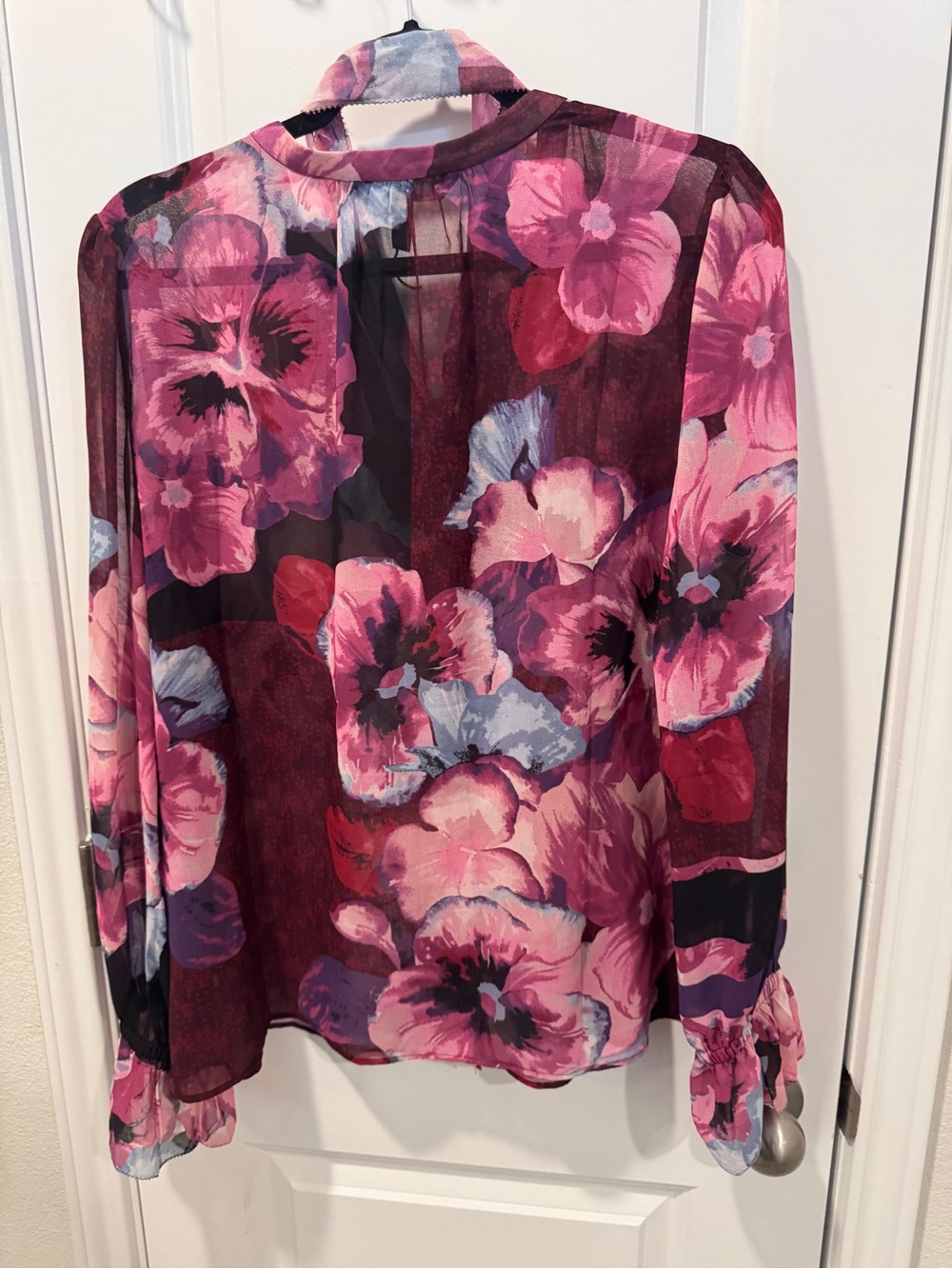 White House Black Market Pink Floral Tie-Neck Blouse - Picture 2 of 9